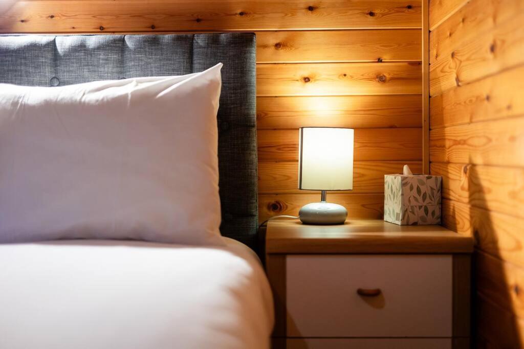Rural Log Cabin In Snowdonia Near Coed Y Brenin By Seren Short Stays Ffestiniog Buitenkant foto